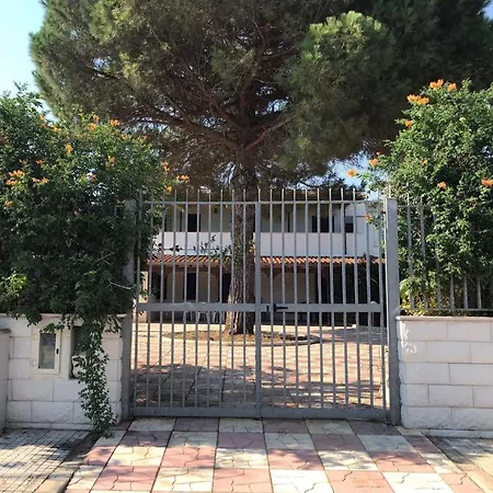 Eurovillage La Casa Di Didda Holiday home *